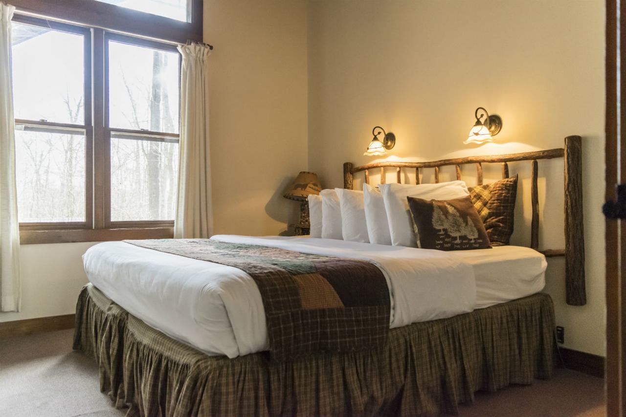 Abe Martin Lodge & Cabins Nashville Room photo